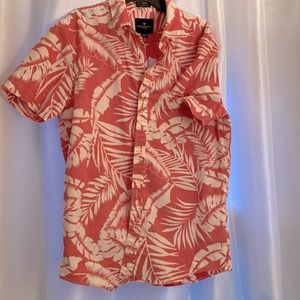 Mens size M, American eagle vintage! Seriously Soft Hawaiian Style shirt L01